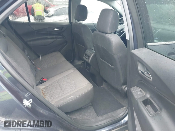 2018 Chevrolet Equinox LT with VIN 3GNAXSEV1JL111670, listed as a IAAI auction lot 41990995 with 181,090 mi miles and . Bid and sale history available at carsss.com. Image 8.