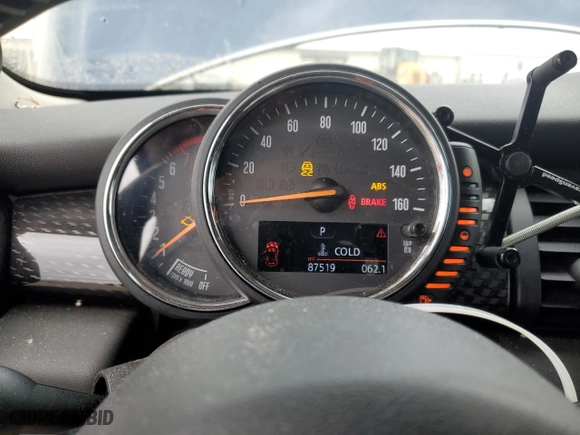 2016 MINI Cooper Hardtop S with VIN WMWXP7C57G2A44120, listed as a Copart auction lot 47929995 with 87,519 mi miles and Salvage Title. Bid and sale history available at carsss.com. Image 9.