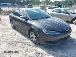 2015 Chrysler 200 S with VIN 1C3CCCBB8FN650246, listed as a IAAI auction lot 42686213 with 258,918 mi miles and . Bid and sale history available at DreamBid. Image 1.