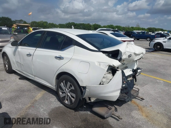 2019 Nissan Altima S with VIN 1N4BL4BV0KN322505, listed as a IAAI auction lot 42019163 with 144,039 mi miles and . Bid and sale history available at carsss.com. Image 3.
