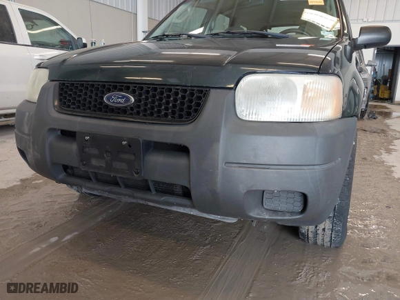 2003 Ford Escape XLS Popular with VIN 1FMYU02143KC35891, listed as a IAAI auction lot 41599760 with 148,381 mi miles. Bid and sale history available at carsss.com. Image 6.