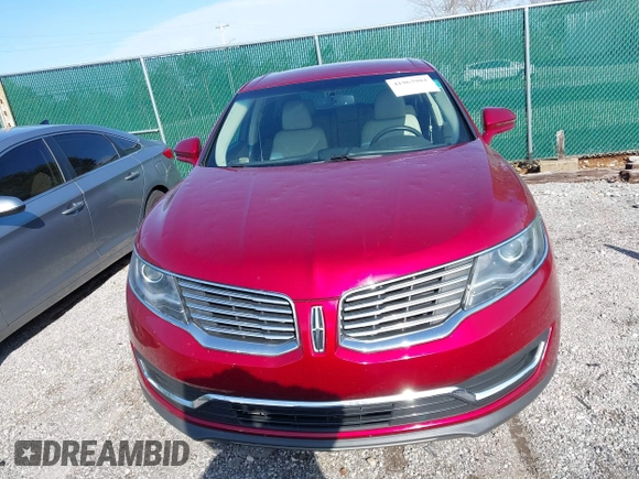 2018 Lincoln MKX Premiere z VIN 2LMPJ6JR9JBL49816, wystawiony jako IAAI lot #41963904 z przebiegiem 62 429 mil mil oraz . Historia ofert i sprzedaży dostępna na DreamBid. Obrazek 12.