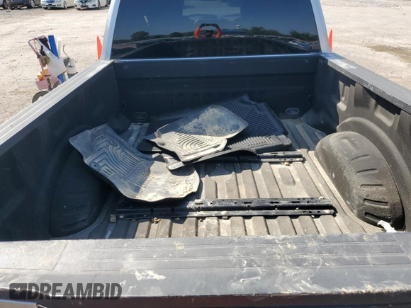 2020 Ford F-250 XL z VIN 1FT7W2BN1LEC69407, wystawiony jako Copart lot #52393575 z przebiegiem Nie podano mil oraz Szkoda całkowita • Salvage title. Historia ofert i sprzedaży dostępna na DreamBid. Obrazek 10.