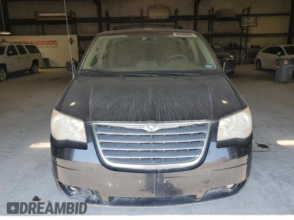 2010 Chrysler Town & Country Touring z VIN 2A4RR5D17AR431823, wystawiony jako Copart lot #60486005 z przebiegiem 200 459 mil mil oraz Czysty tytuł • Clean title. Historia ofert i sprzedaży dostępna na DreamBid. Obrazek 5.