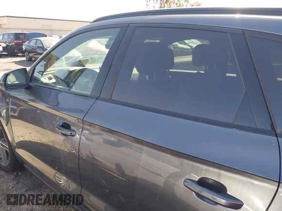 2024 Audi Q5 S line Premium Plus с VIN WA1E2AFY3R2095166, выставлен на аукционе IAAI как лот 41652110 с пробегом 531 миль миль и . История ставок и продаж доступна на DreamBid. Изображение 14.