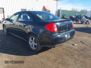 2007 Pontiac G6 with VIN 1G2ZG58N974145898, listed as a IAAI auction lot 41375838 with 175,193 mi miles. Bid and sale history available at carsss.com. Image 3.