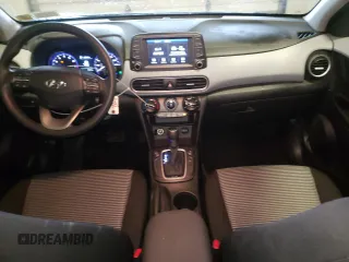 2018 Hyundai Kona SE with VIN KM8K1CAA8JU135702, listed as a Copart auction lot 44975673 with 18,996 mi miles. Bid and sale history available at carsss.com. Image 8.