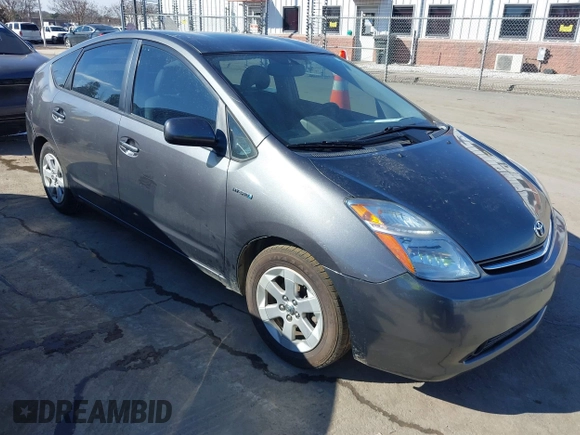 2007 Toyota Prius with VIN JTDKB20U273261611, listed as a IAAI auction lot 41440170 with 201,710 mi miles. Bid and sale history available at carsss.com. Image 1.