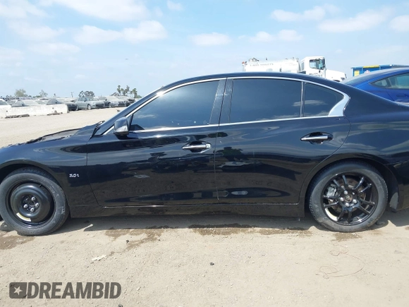 2020 Infiniti Q50 Luxe z VIN JN1EV7AP3LM203377, wystawiony jako IAAI lot #42117656 z przebiegiem 50 782 mil mil oraz . Historia ofert i sprzedaży dostępna na DreamBid. Obrazek 13.