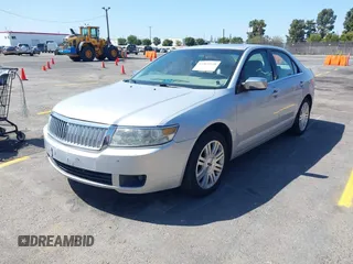 2006 Lincoln Zephyr z VIN 3LNHM26156R656346, wystawiony jako IAAI lot #41969948 z przebiegiem 145 386 mil mil oraz . Historia ofert i sprzedaży dostępna na DreamBid. Obrazek 2.