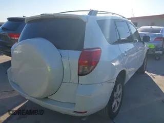 2008 Toyota RAV4 Ltd with VIN JTMZK31V485022675, listed as a IAAI auction lot 41697379 with 191,162 mi miles. Bid and sale history available at carsss.com. Image 4.