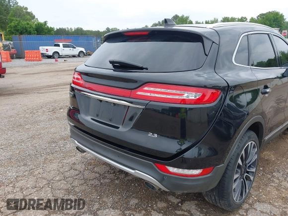 2019 Lincoln MKC Reserve with VIN 5LMTJ3DHXKUL21088, listed as a IAAI auction lot 42142205 with Not provided miles and . Bid and sale history available at DreamBid. Image 13.