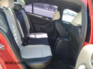 2021 Volkswagen Jetta Sport z VIN 3VWD17AJ8GM397248, wystawiony jako Copart lot #50692315 z przebiegiem 72 808 mil mil oraz Szkoda całkowita • Salvage title. Historia ofert i sprzedaży dostępna na DreamBid. Obrazek 11.