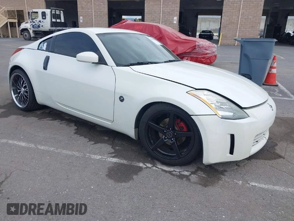 2003 Nissan 350Z Touring with VIN JN1AZ34EX3T008484, listed as a IAAI auction lot 41979820 with 190,222 mi miles. Bid and sale history available at carsss.com. Image 1.