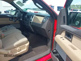 2014 Ford F-150 XL z VIN 1FTFX1CF5EFB06489, wystawiony jako IAAI lot #42158038 z przebiegiem 115 985 mil mil oraz . Historia ofert i sprzedaży dostępna na DreamBid. Obrazek 5.