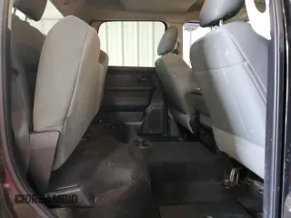 2016 Ram 1500 Express z VIN 3C6RR7KT3GG158889, wystawiony jako Copart lot #47772495 z przebiegiem 77 227 mil mil oraz Szkoda całkowita • Salvage title. Historia ofert i sprzedaży dostępna na DreamBid. Obrazek 10.