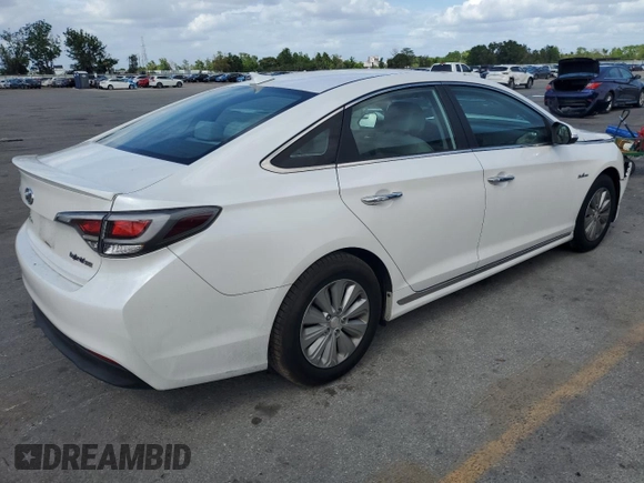 2016 Hyundai Sonata Hybrid SE with VIN KMHE24L1XGA016041, listed as a Copart auction lot 48023103 with 72,307 mi miles. Bid and sale history available at carsss.com. Image 3.