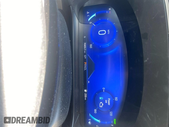 2021 Ford Escape SEL Hybrid z VIN 1FMCU9CZ7MUA83422, wystawiony jako IAAI lot #42743365 z przebiegiem 70 851 mil mil oraz . Historia ofert i sprzedaży dostępna na DreamBid. Obrazek 13.