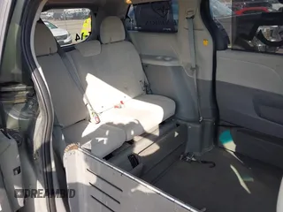 2012 Toyota Sienna LE AAS с VIN 5TDKK3DC4CS223135, выставлен на аукционе IAAI как лот 41523790 с пробегом 301 215 миль миль и . История ставок и продаж доступна на DreamBid. Изображение 8.