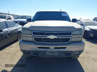 2006 Chevrolet Silverado 1500 LT1 with VIN 1GCEC19T36Z139866, listed as a IAAI auction lot 41324041 with 338,425 mi miles and . Bid and sale history available at DreamBid. Image 12.