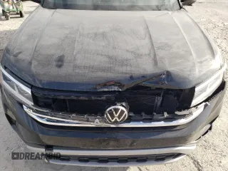 2020 Volkswagen Atlas SEL with VIN 1V2ME2CA1LC232269, listed as a Copart auction lot 48874745 with 107,967 mi miles and Salvage title. Bid and sale history available at DreamBid. Image 12.