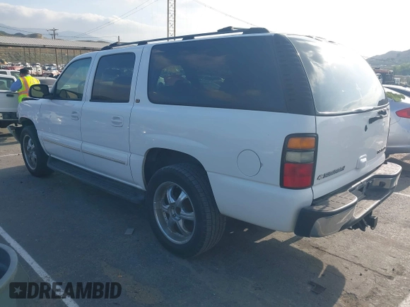 2004 Chevrolet Suburban LS with VIN 1GNEC16TX4J107987, listed as a IAAI auction lot 42086720 with 191,033 mi miles and . Bid and sale history available at DreamBid. Image 3.