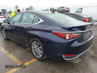2021 Lexus ES with VIN 58ADA1C12MU012436, listed as a IAAI auction lot 41782514 with 37,689 mi miles. Bid and sale history available at carsss.com. Image 3.