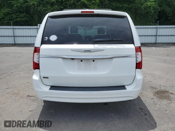 2016 Chrysler Town & Country Touring with VIN 2C4RC1BG8GR260127, listed as a Copart auction lot 60160004 with 211,161 mi miles and Salvage Title. Bid and sale history available at DreamBid. Image 6.