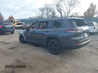 2023 Jeep Grand Cherokee Altitude z VIN 1C4RJKAG1P8816836, wystawiony jako IAAI lot #40790663 z przebiegiem 44 094 mil mil oraz . Historia ofert i sprzedaży dostępna na DreamBid. Obrazek 3.