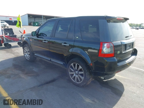 2008 Land Rover LR2 HSE with VIN SALFT24N38H113692, listed as a IAAI auction lot 41928312 with 180,837 mi miles and . Bid and sale history available at DreamBid. Image 3.