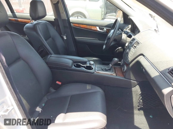 2008 Mercedes-Benz C 300 Sport with VIN WDDGF54X68F089315, listed as a IAAI auction lot 42628391 with 179,481 mi miles and . Bid and sale history available at DreamBid. Image 5.