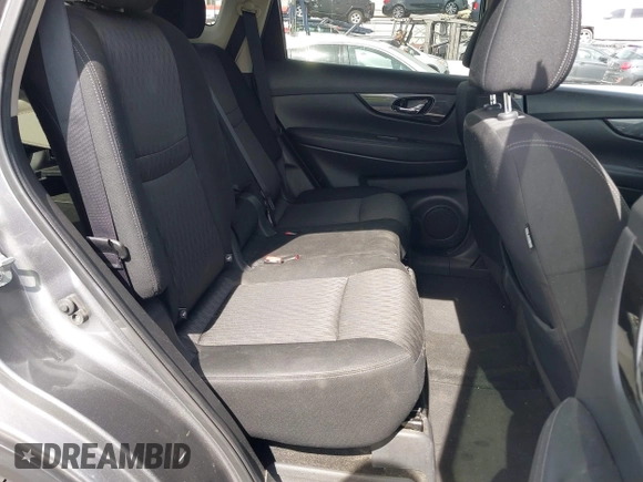 2017 Nissan Rogue SV with VIN KNMAT2MT5HP506101, listed as a IAAI auction lot 41677842 with 83,869 mi miles. Bid and sale history available at carsss.com. Image 8.