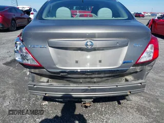 2012 Nissan Versa SV with VIN 3N1CN7AP1CL818558, listed as a IAAI auction lot 41592287 with 163,309 mi miles. Bid and sale history available at carsss.com. Image 12.