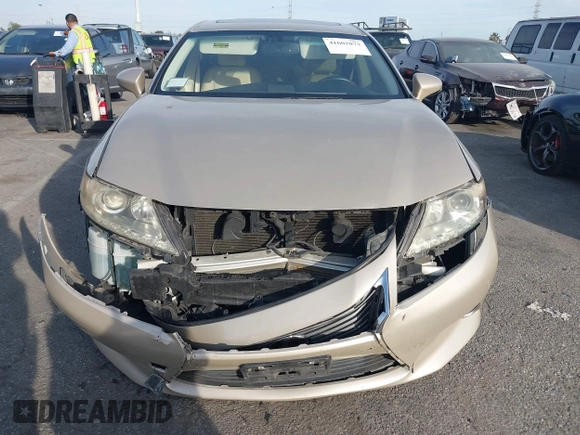 2013 Lexus ES 250 with VIN JTHBK1GG5D2010074, listed as a IAAI auction lot 41602073 with 130,097 mi miles and . Bid and sale history available at DreamBid. Image 12.