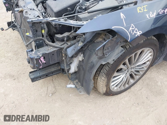 2019 Toyota Avalon XLE with VIN 4T1BZ1FB9KU021403, listed as a IAAI auction lot 41718718 with 72,841 mi miles and . Bid and sale history available at DreamBid. Image 19.