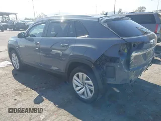2021 Volkswagen Atlas SE with VIN 1V2WE2CA9MC234751, listed as a IAAI auction lot 41979424 with 30,132 mi miles and . Bid and sale history available at DreamBid. Image 3.