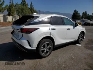 2024 Lexus RX with VIN 2T2BBMCA8RC028190, listed as a Copart auction lot 63269304 with 4,847 mi miles and Salvage Title. Bid and sale history available at carsss.com. Image 3.