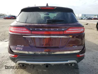 2019 Lincoln MKC Reserve z VIN 5LMTJ3DH5KUL15151, wystawiony jako Copart lot #78742254 z przebiegiem 40 276 mil mil oraz . Historia ofert i sprzedaży dostępna na DreamBid. Obrazek 6.