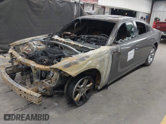 2019 Dodge Charger SXT with VIN 2C3CDXBG0KH699055, listed as a IAAI auction lot 41781426 with Not Provided miles. Bid and sale history available at carsss.com. Image 2.