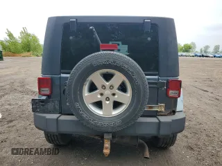 2008 Jeep Wrangler Unlimited X with VIN 1J4GA39108L559478, listed as a Copart auction lot 58937685 with 267,140 mi miles and Clean title. Bid and sale history available at DreamBid. Image 6.