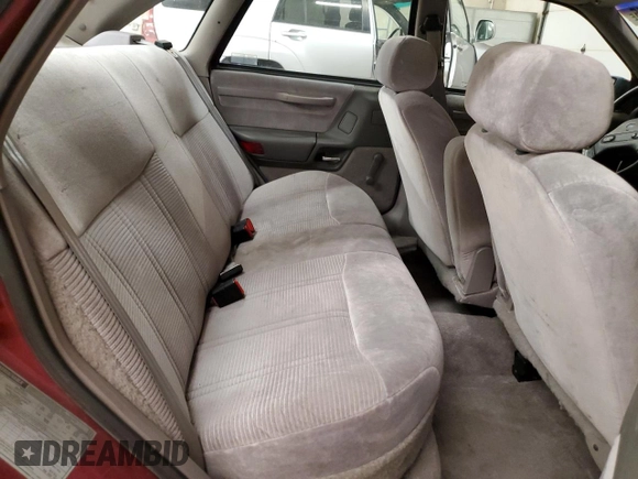 1989 Ford Taurus z VIN 1FABP50U0KG204981, wystawiony jako Copart lot #43872355 z przebiegiem 56 250 mil mil oraz Czysty tytuł • Clean title. Historia ofert i sprzedaży dostępna na DreamBid. Obrazek 10.
