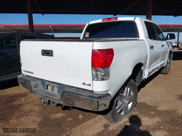 2008 Toyota Tundra 4WD Truck LTD with VIN 5TFDV58178X043007, listed as a IAAI auction lot 41306550 with 209,127 mi miles. Bid and sale history available at carsss.com. Image 4.