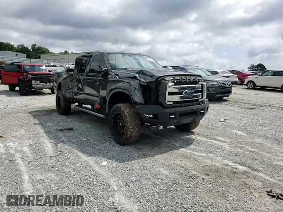 2016 Ford F-250 Lariat with VIN 1FT7W2B68GEC48911, listed as a Copart auction lot 61528395 with 189,294 mi miles and Salvage title. Bid and sale history available at DreamBid. Image 14.