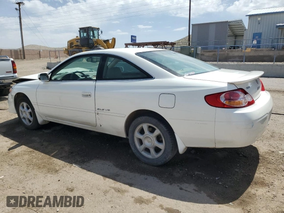 2002 Toyota Solara SE with VIN 2T1CF28P82C601593, listed as a Copart auction lot 60487005 with 137,624 mi miles and Salvage title. Bid and sale history available at DreamBid. Image 2.