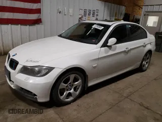 2006 BMW 3 Series 325xi with VIN WBAVD13576KV05230, listed as a Copart auction lot 53792085 with 124,190 mi miles and Salvage Title. Bid and sale history available at carsss.com. Image 1.