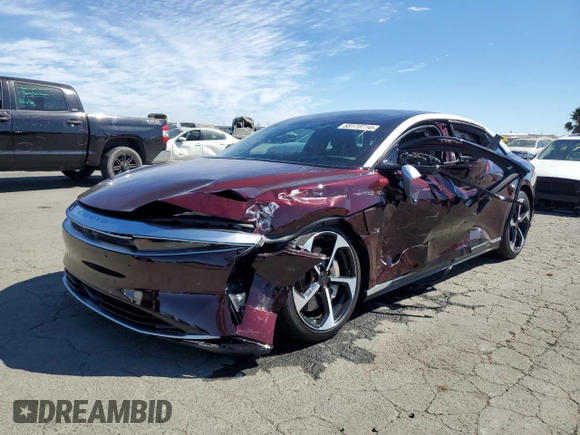 2023 Lucid Air Grand Touring z VIN 50EA1GBA1PA009192, wystawiony jako Copart lot #68173714 z przebiegiem 6 021 mil mil oraz Szkoda całkowita • Salvage title. Historia ofert i sprzedaży dostępna na DreamBid. Obrazek 1.