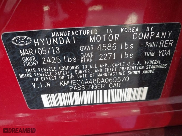 2013 Hyundai Sonata Hybrid Limited with VIN KMHEC4A48DA069570, listed as a IAAI auction lot 41709031 with 173,248 mi miles. Bid and sale history available at carsss.com. Image 9.