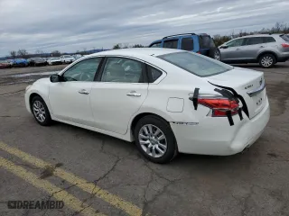 2014 Nissan Altima 2.5 S with VIN 1N4AL3AP2EC156934, listed as a Copart auction lot 51863265 with 152,244 mi miles and Salvage Title. Bid and sale history available at carsss.com. Image 2.
