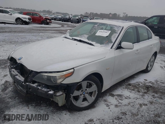 2007 BMW 5 Series 530xi with VIN WBANF73557CU28415, listed as a IAAI auction lot 41625567 with 191,140 mi miles and . Bid and sale history available at carsss.com. Image 2.