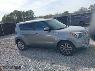 2019 Kia Soul + with VIN KNDJP3A5XK7678079, listed as a IAAI auction lot 41844361 with 97,564 mi miles. Bid and sale history available at carsss.com. Image 13.